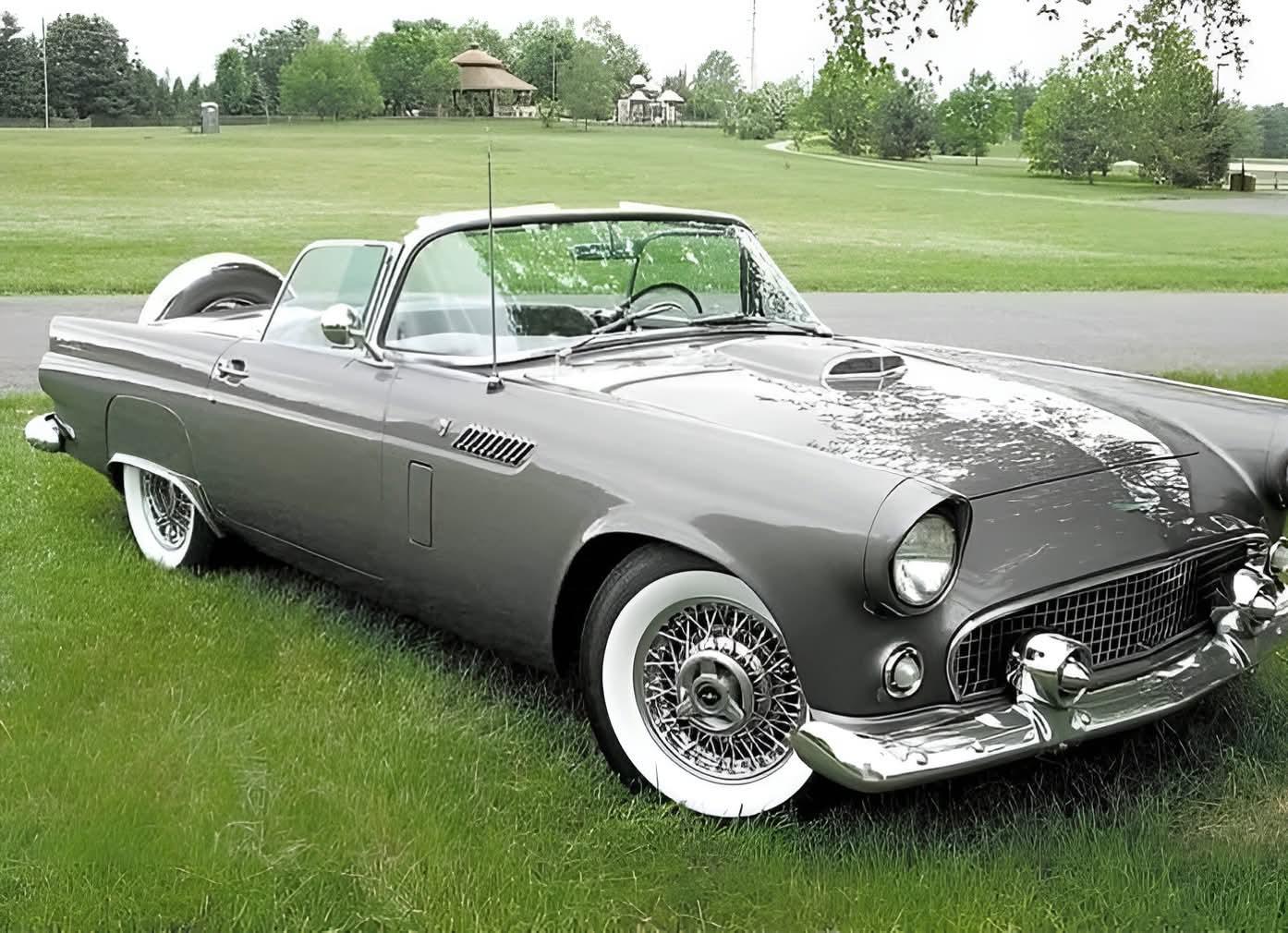 Ford Thunderbird